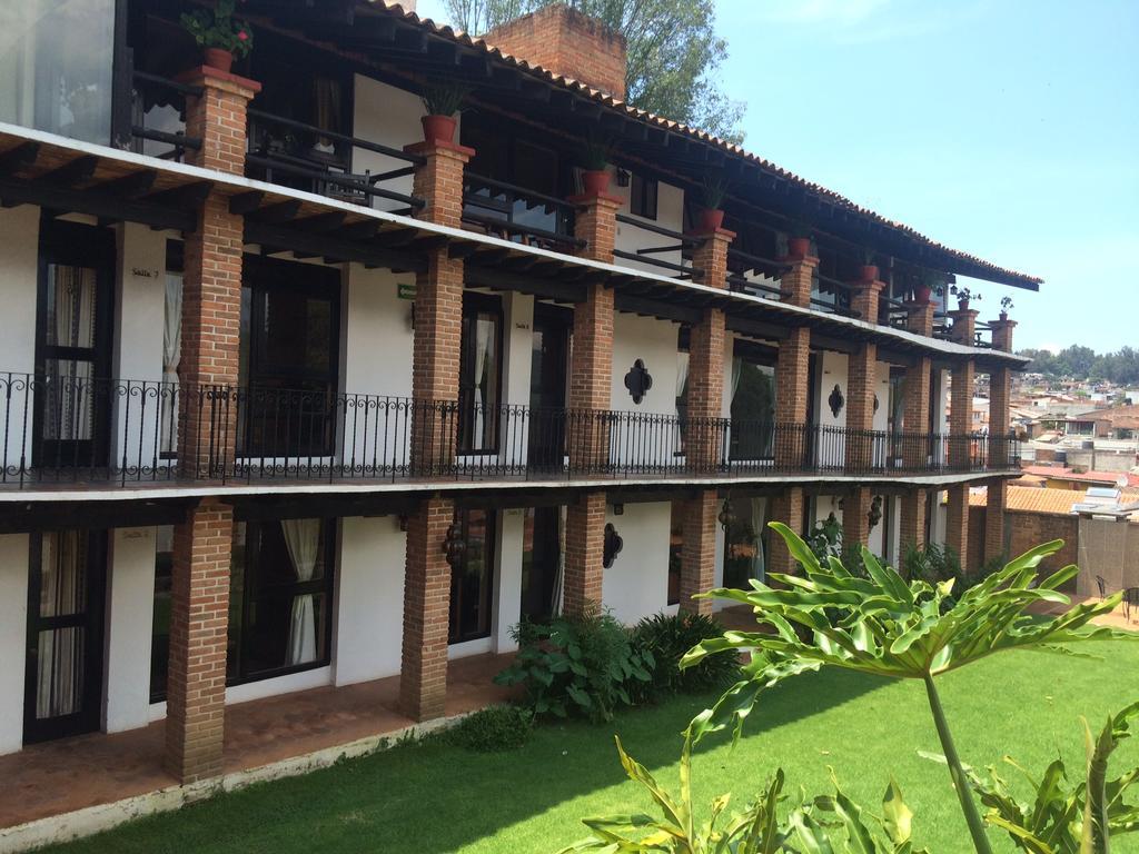 ואלה דה בראבו Hotel Los Arcos מראה חיצוני תמונה
